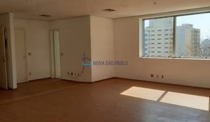 Excelente sala comercial para locação! Aclimação