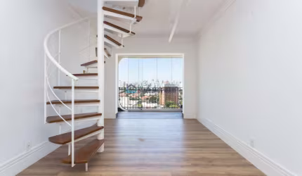Cobertura Duplex para locação em Moema índios, com 182m²