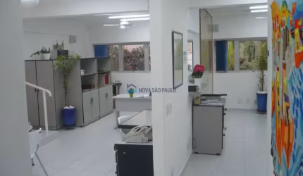 Prédio Comercial - Chácara Inglesa com 600m²