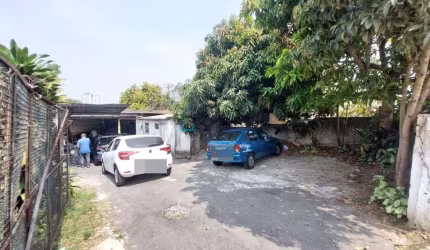 Terreno de 400m² localizado na Vila Santo Estéfano