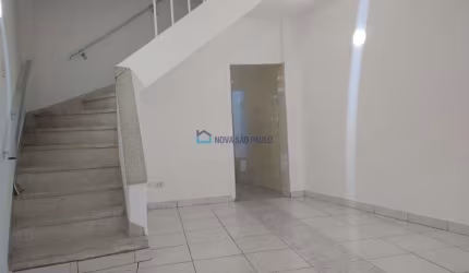 Sobrado residencial no Jabaquara com 2 quartos e 1 vaga