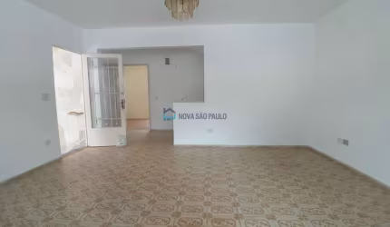 Casa na Vila Mariana para Locação