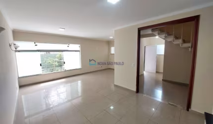 Sobrado com 4 dormitórios e 1 suíte no Planalto Paulista