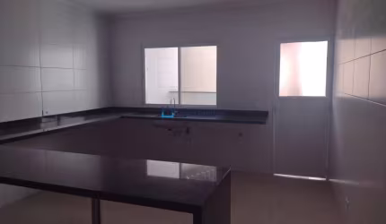 Sobrado novo Vila Santa Catarina