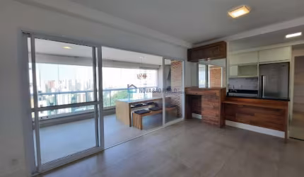 Apartamento com 103m² 3 dormitorios sendo 1 suite 2 vagas no melhor do Morumbi