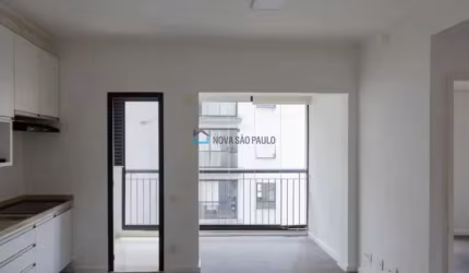 Apartamento na Saúde á 750 Metros do Metrô, 2 Dorms, 1 Vaga, Depósito e Lazer.