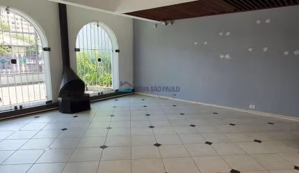 Lindo Sobrado para Locação - Ideal para Escritório, Clínica ou Estúdio de Gravação
