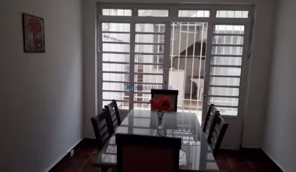 Sobrado amplo e bem localizado no Brooklin