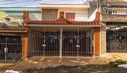 Sobrado com 4 quartos, sendo 02 Suítes e 02 vagas de garagem