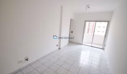 Ótimo localização, proximo ao Metro.