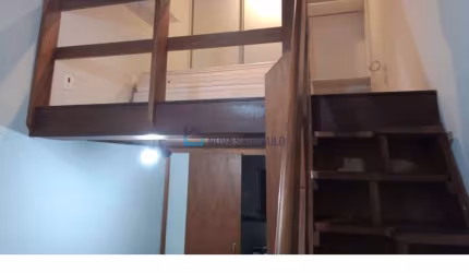 Casa estilo Studio para locação! Imóvel mobiliado! A 350 metros a pé do metrô Moema!