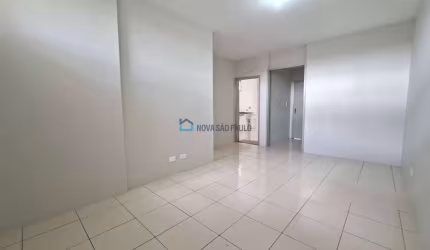 Apartamento para locação na Saúde com 1 dormitório