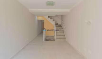 Imóvel comercial com 04 salas.