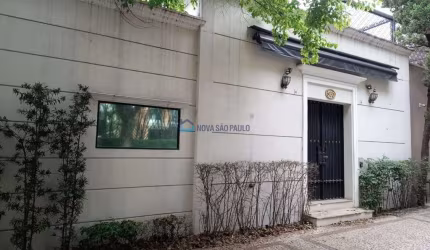 Comercial no bairro Vila Nova Conceição! R João Lourenço para locação!