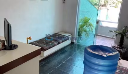 Conjunto comercial no Jabaquara, corredor comercial