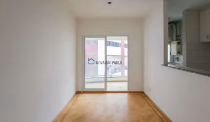Apartamento para locação! A 400 metros a pé do metrô São Judas!