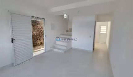 Sobrado residencial de 90m² com 02 quartos e 01 vagas