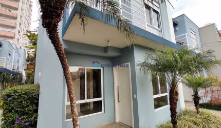 Casa de condominio fechado na Aclimação, exelente localização
