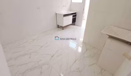 Casa na Vila Moraes, prox. a Av. Pe. Arlindo Vieira