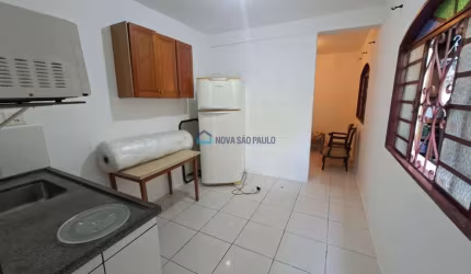 Casa de vila para locação! Imediação do metrô Jabaquara!