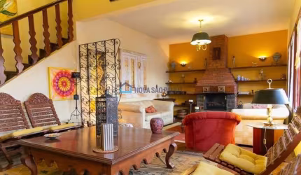Excelente casa disponível para locação no bairro Ipiranga.