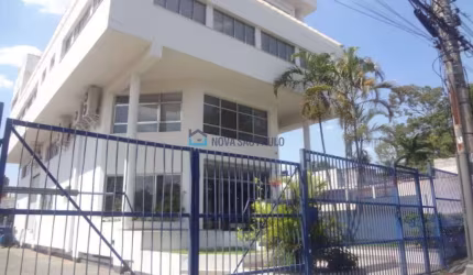 Prédio comercial completo em excelente localização