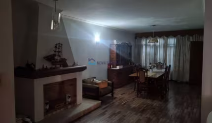 Excelente casa para locação. Zona mista locação comercial ou residencial!!