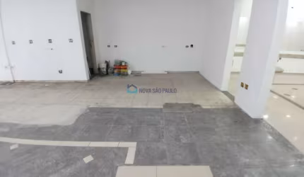 Ótima localização, próximo ao metro praça da Arvore e metro Saude