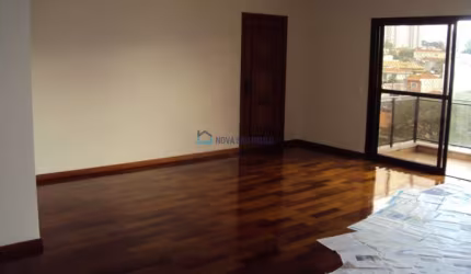 Apartamento para alugar com 3 dormitórios