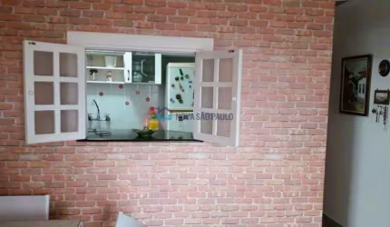 Apartamento com 2 dormitórios, 1 vaga - 60m²