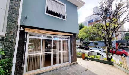 Casa a Venda com 3 dormitórios, 2 vagas, 162 m² região Vila Clementino