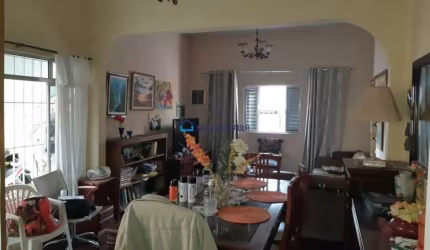 Casa a Venda com 3 dormitórios, 1 vaga, 102 m², região Vila Clementino