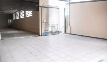 Casa a Venda com renda com 216 m² - região Saude