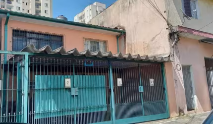 Casa térrea com 2 quartos 2 vagas mais edícula