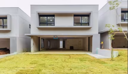 Casa em Condomínio de alto padrão Chácara Santo Antonio