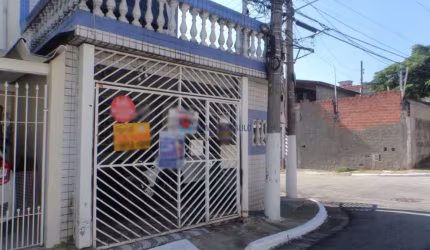 Sobrado a venda na Vila Guarani com 180 m²