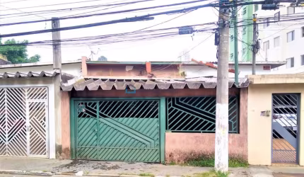 Casa térrea proximo do Metro Saúde