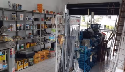 Loja Comercial à venda na Saúde com terreno de 500 m²