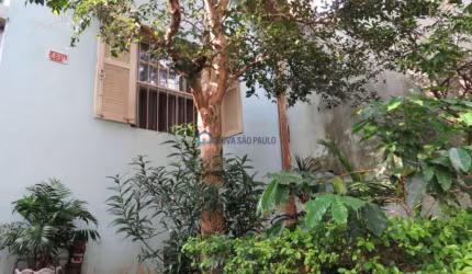 Vila Mariana 165 m², Terreno com casa antiga no coração do bairro