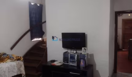 Sobrado com 02 dormitórios na região do Planalto Paulista