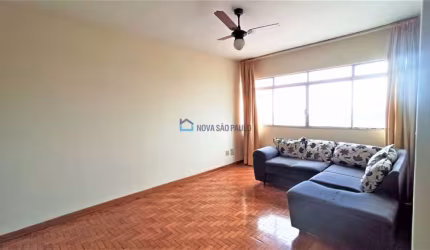 Apartamento em andar alto, ao lado do Metrô Praça da Árvore