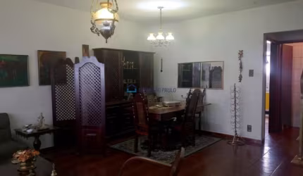 Sobrado com 3 dormitórios sendo uma suíte