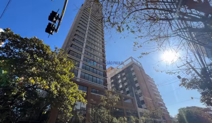 Apartamento de Luxo com 375m², 4 Suítes, 4 Vagas à Venda em Moema.