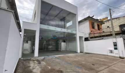 Loja no Macuco em Santos