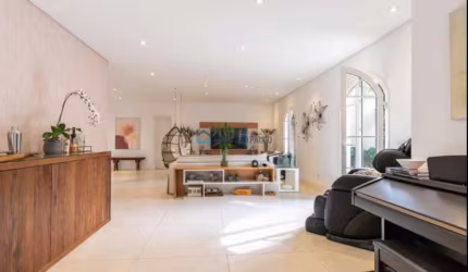 Casa de Condomínio Villa Fiume Rosso 550M2