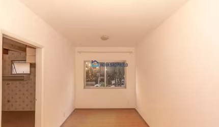 Apartamento com 2 dormitórios à venda  no Brooklin próximo ao metrô Campo Belo