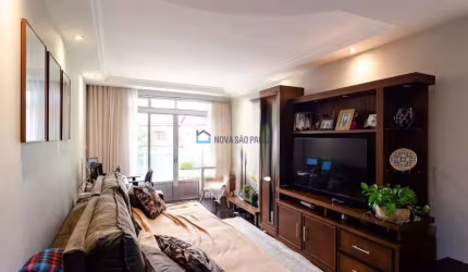 Sobrado com 140 m² sendo 2 dorms com A/E sala cozinha com A/E 3 banheiros lavanderia 2 vagas garagem