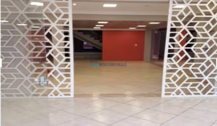 Sobrado Comercial - 4 Vagas - Moema - 280m²