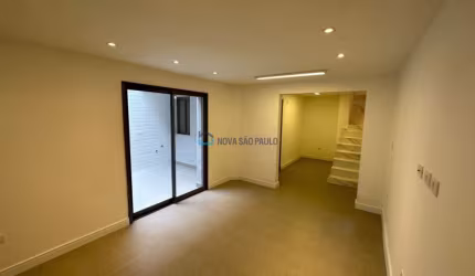 Sobrado  Bela Vista, 3 Dormitórios, 2 varandas, 2 vagas, 241A.C