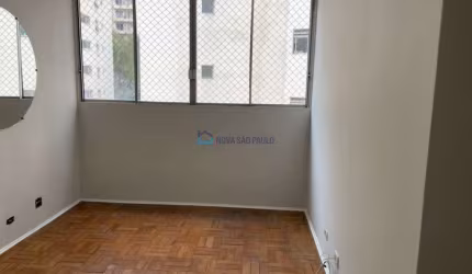 Apartamento em ótima Localização